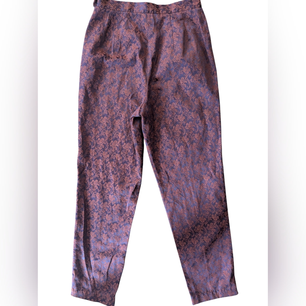Floral Patterned Pants - Picture 4 of 4